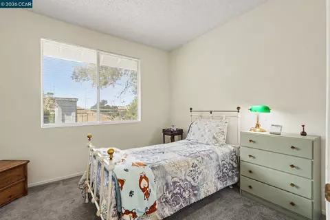 Bedroom - 116 Whaler Cir, Hercules, CA 94547 photo 1 of 4