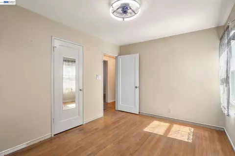 Bedroom - 477 Cascade Rd, San Leandro, CA 94577 photo 6 of 9