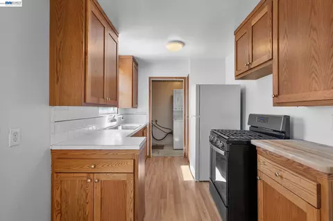 Other - 477 Cascade Rd, San Leandro, CA 94577 photo 3 of 7