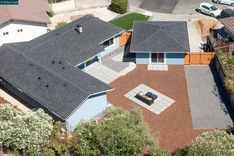 View/Area - 258 Azalea Ct, Fairfield, CA 94533 photo 4 of 15