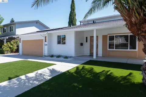 Exterior - 5290 Crestline Way, Pleasanton, CA 94566 photo 2 of 10