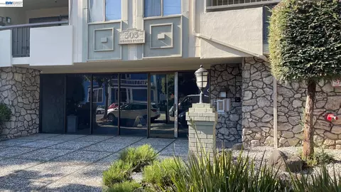 303 Adams St #109, Oakland, CA 94610