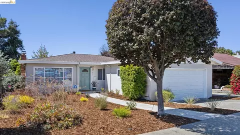 967 Yuba St, Richmond, CA 94805