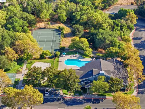 View/Area - 8040 Mountain View Dr #D, Pleasanton, CA 94588 photo 7 of 9