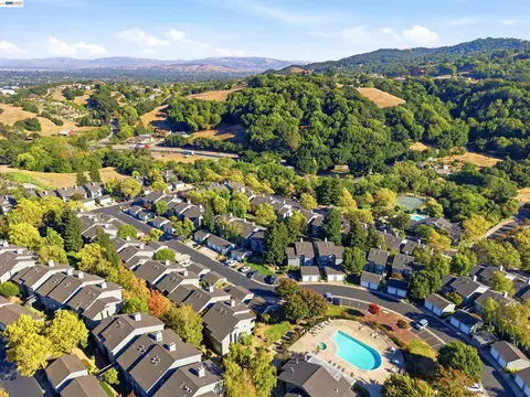 View/Area - 8040 Mountain View Dr #D, Pleasanton, CA 94588 photo 8 of 9