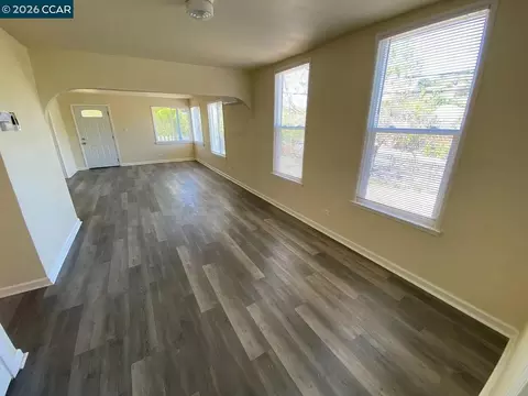 Vine Hill Way, Martinez, CA 94553 photo 7