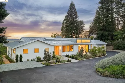 14001 Skyline Blvd, Oakland, CA 94619