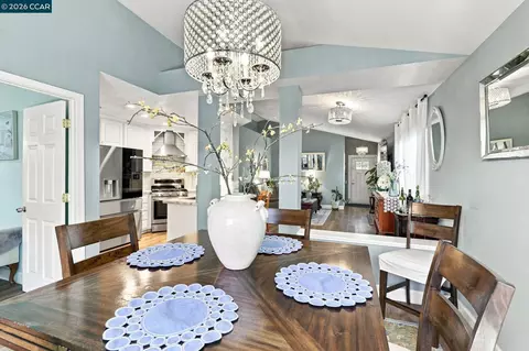 Dining - 25 Sparrow Hawk Ct, Oakley, CA 94561 photo 3 of 4