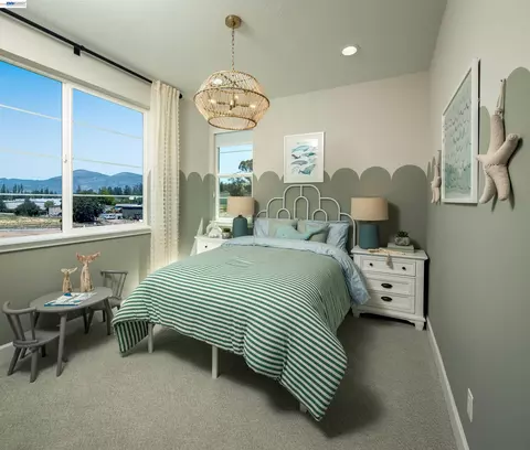 Bedroom - 381 Elderberry Way, Napa, CA 94558 photo 3 of 3