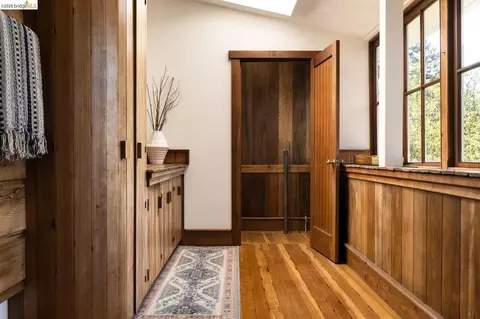 Entry Way - 1716 Parker St, Berkeley, CA 94703 photo 4 of 5