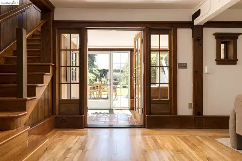 Entry Way - 1716 Parker St, Berkeley, CA 94703 photo 5 of 5