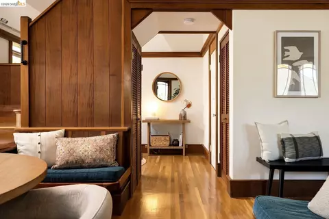 Entry Way - 1716 Parker St, Berkeley, CA 94703 photo 1 of 5