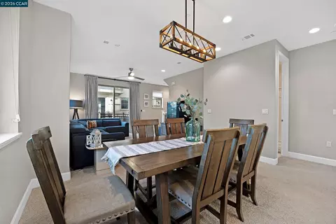 Dining - 1840 Enclave Pl, Concord, CA 94519 photo 2 of 2