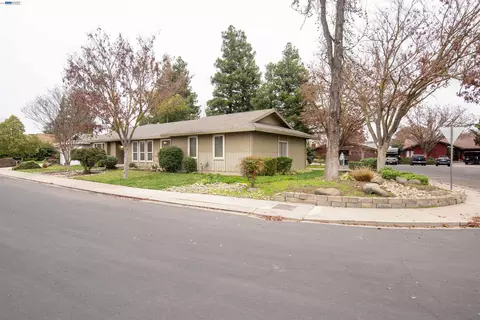 Exterior - 1336 Hidden Glen Dr, Modesto, CA 95355 photo 8 of 8