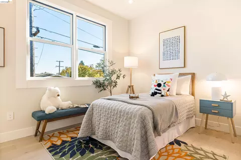 Other - 2619 Mathews St, Berkeley, CA 94702 photo 10 of 11