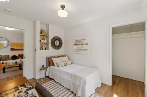 Bedroom - 2218 Parker St, Berkeley, CA 94704 photo 6 of 6