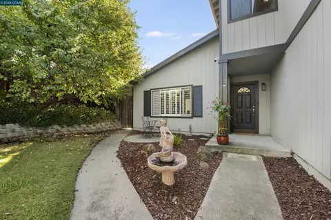Exterior - 3611 Sunview Ct, Concord, CA 94520 photo 13 of 13