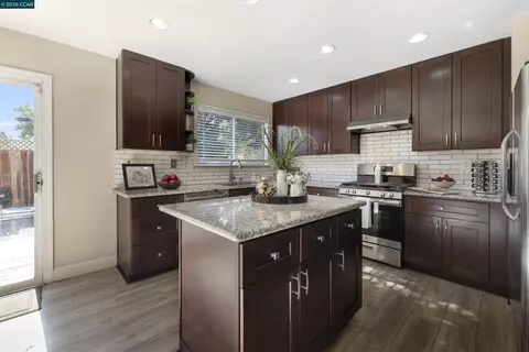 Kitchen - 3611 Sunview Ct, Concord, CA 94520 photo 1 of 6