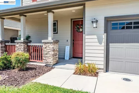 1589 Friendly, Manteca, CA 95337 photo 3