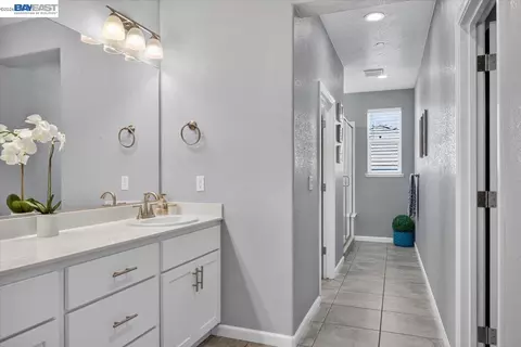 1589 Friendly, Manteca, CA 95337 photo 34