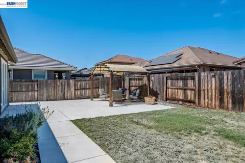 1589 Friendly, Manteca, CA 95337 photo 50