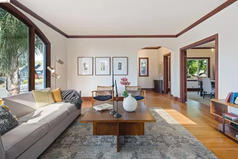Living - 1220 Channing Way, Berkeley, CA 94702 photo 4 of 6