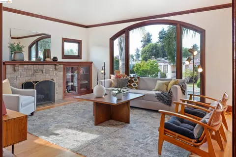 Living - 1220 Channing Way, Berkeley, CA 94702 photo 2 of 6