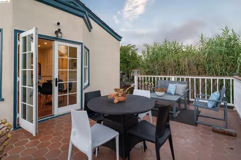 Exterior - 1220 Channing Way, Berkeley, CA 94702 photo 16 of 21