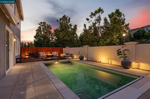 Exterior - 1015 Lantern Bay, Hercules, CA 94547 photo 4 of 8