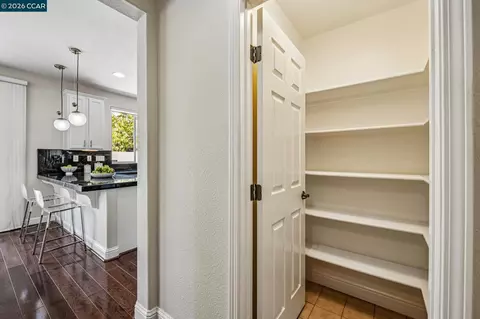 Entry Way - 1015 Lantern Bay, Hercules, CA 94547 photo 3 of 4