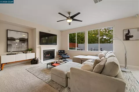 Living - 1015 Lantern Bay, Hercules, CA 94547 photo 2 of 2