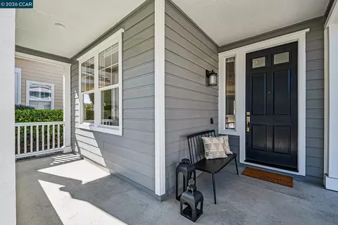 Exterior - 1015 Lantern Bay, Hercules, CA 94547 photo 3 of 8