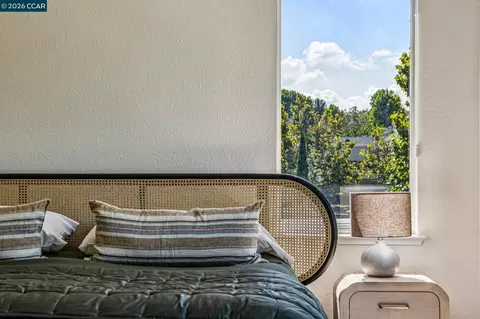 Bedroom - 1015 Lantern Bay, Hercules, CA 94547 photo 4 of 7