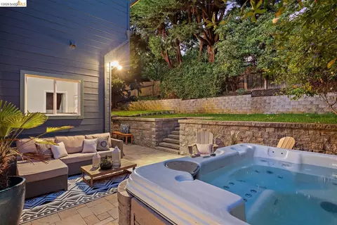 Exterior - 955 Shattuck Ave, Berkeley, CA 94707 photo 2 of 15