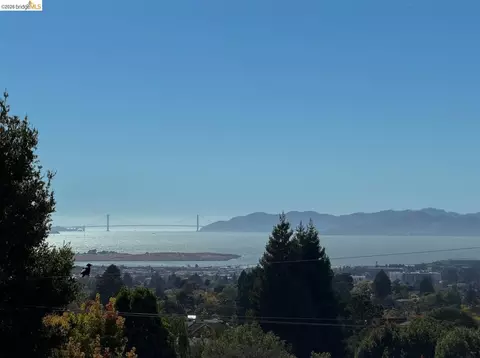 View/Area - 955 Shattuck Ave, Berkeley, CA 94707 photo 4 of 7