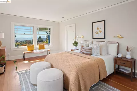 Bedroom - 955 Shattuck Ave, Berkeley, CA 94707 photo 5 of 6