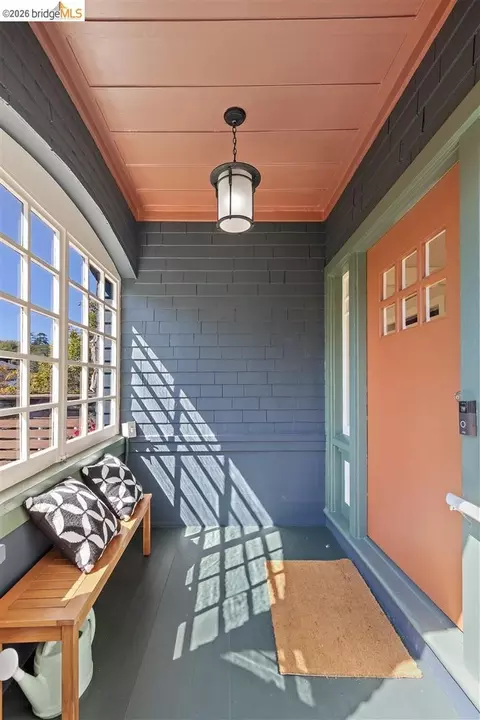 Exterior - 955 Shattuck Ave, Berkeley, CA 94707 photo 6 of 15