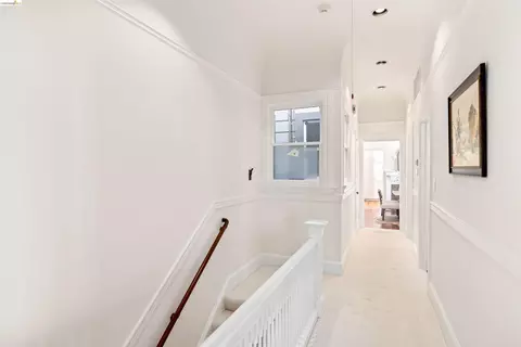 Entry Way - 2024 Cedar St, Berkeley, CA 94709 photo 2 of 2