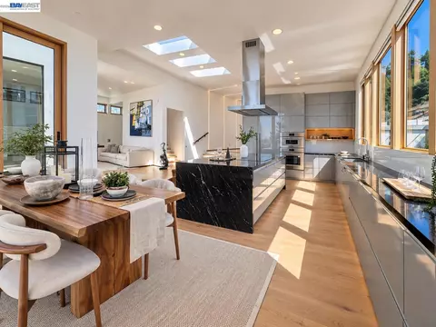 Kitchen - 1026 Grizzly Peak Blvd, Berkeley, CA 94708 photo 1 of 8