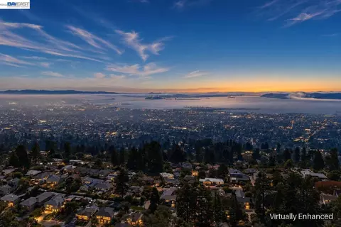 View/Area - 1026 Grizzly Peak Blvd, Berkeley, CA 94708 photo 8 of 9