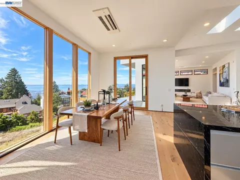 Dining - 1026 Grizzly Peak Blvd, Berkeley, CA 94708 photo 1 of 2