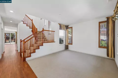 Living - 486 Windflower Way, Oakley, CA 94561 photo 2 of 7