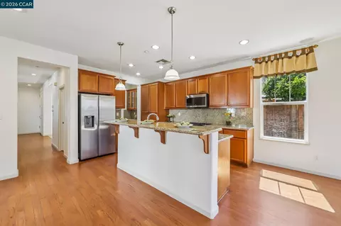 Kitchen - 486 Windflower Way, Oakley, CA 94561 photo 4 of 4