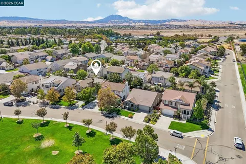 View/Area - 486 Windflower Way, Oakley, CA 94561 photo 7 of 7