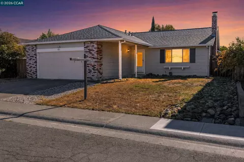 807 Scoter Way, Suisun City, CA 94585