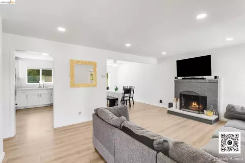 Living - 335 Pepper Dr, Vallejo, CA 94589 photo 1 of 5
