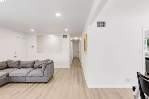 Entry Way - 335 Pepper Dr, Vallejo, CA 94589 photo 1 of 3