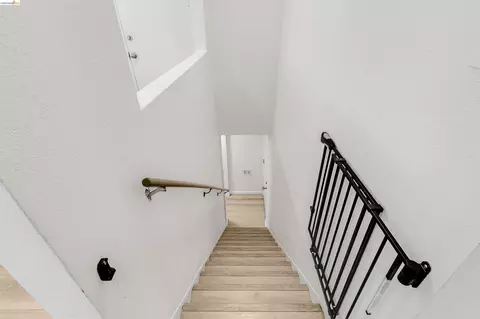 Entry Way - 335 Pepper Dr, Vallejo, CA 94589 photo 3 of 3