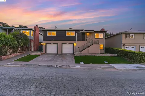 Exterior - 335 Pepper Dr, Vallejo, CA 94589 photo 12 of 13