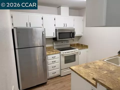 Other - 5425 Concord Blvd #E4, Concord, CA 94521 photo 1 of 3